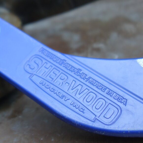 Montreal Canadiens Sherwood Made in U.S.A. Mini Plastic Hockey Stick - Picture 6 of 12